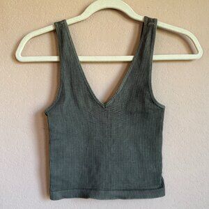 Green crop top